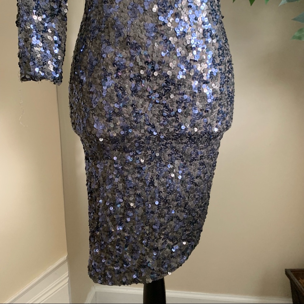 Alice + Olivia Nicky Sequin One-Shoulder Asymmetr… - image 5